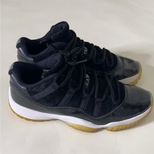 Jordan 11 lows